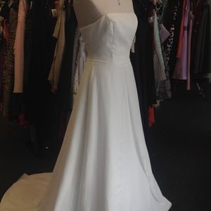 Simple Ivory Gown